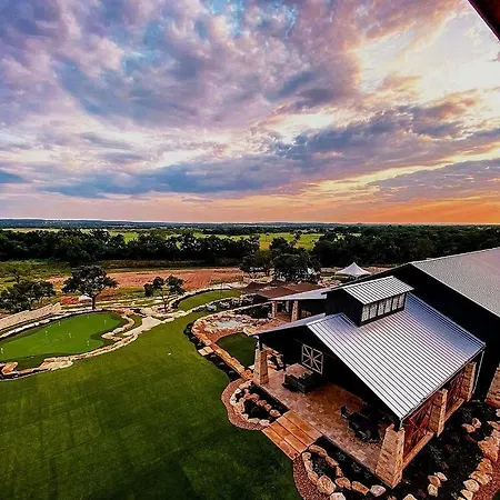 Resort At Fredericksburg Unit 17